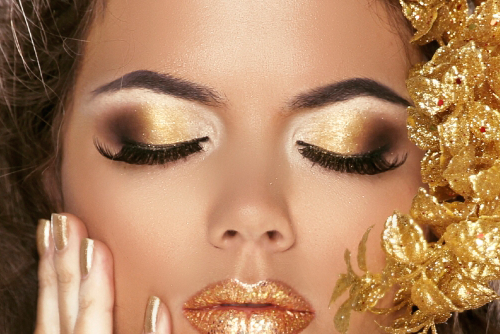 極上金粉アイパック